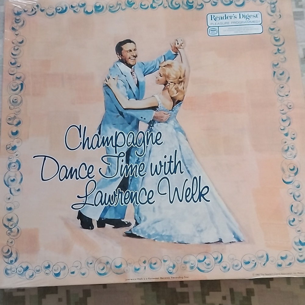 Record champagne dance